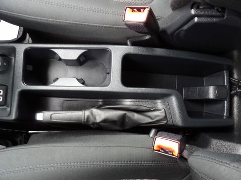 Used 2020 Ford Transit Connect XL image 25