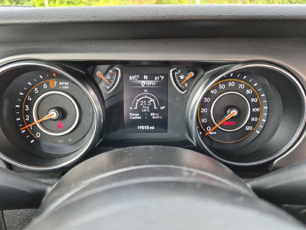 Used 2021 Jeep Wrangler Sport AWD/4WD image 12