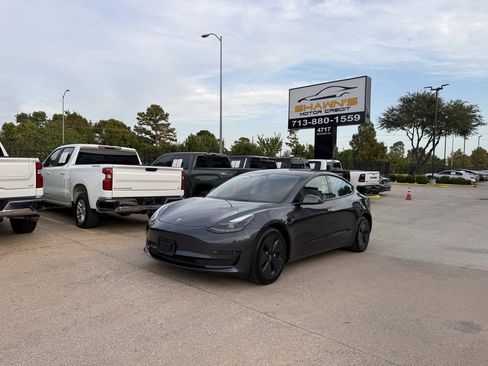 Used 2023 Tesla Model 3 Standard Range RWD image 38