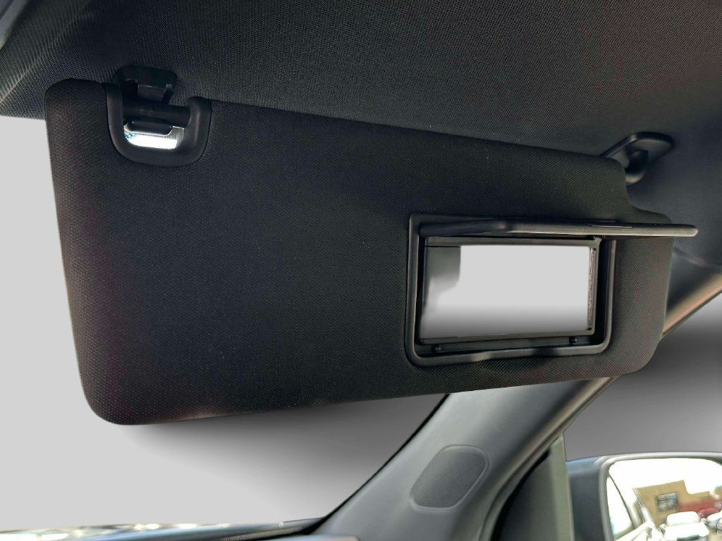 Used 2023 Honda Pilot Sport image 26