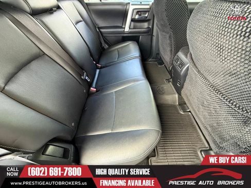 Used 2018 Toyota 4Runner Limited AWD/4WD image 33