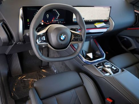 Used 2025 BMW X3 xDrive30i w/ Convenience Package image 12