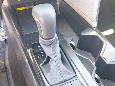 Certified 2025 Toyota Camry SE w/ Convenience Package FWD image 12