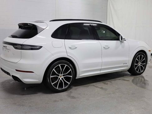 Certified 2023 Porsche Cayenne GTS image 9