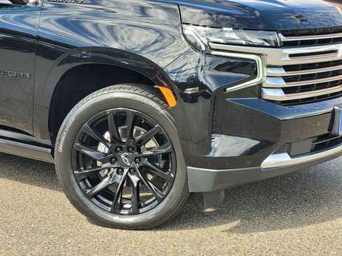 Used 2024 Chevrolet Suburban High Country w/ Max Trailering Package AWD/4WD image 6