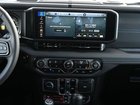 Used 2025 Jeep Wrangler Unlimited Rubicon 4xe w/ Safety Group image 5