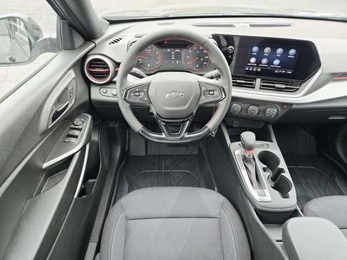 New 2026 Chevrolet Trax RS w/ Driver Confidence Package FWD image 7