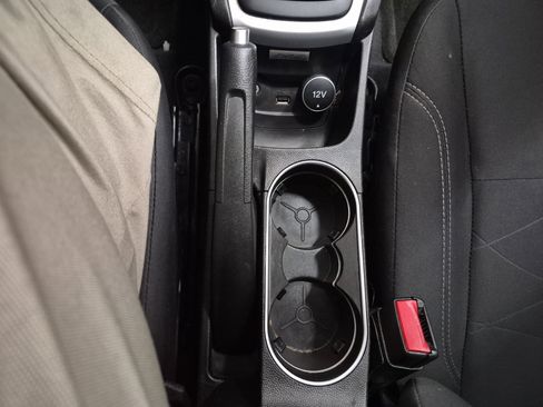 Used 2018 Ford Fiesta SE FWD image 25