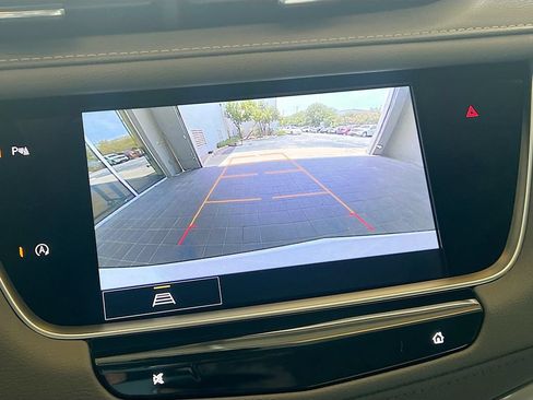Used 2023 Cadillac XT5 Premium Luxury FWD image 14