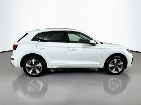 Used 2023 Audi Q5 2.0T Premium Plus w/ Premium Plus Package AWD/4WD image 8