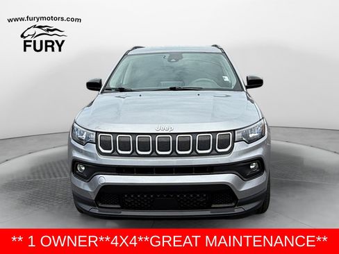 Used 2022 Jeep Compass Latitude AWD/4WD image 8