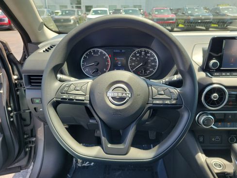 Certified 2024 Nissan Sentra S FWD image 21