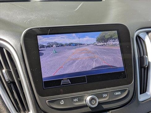 Used 2023 Chevrolet Malibu LT image 10