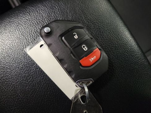 Used 2024 Jeep Wrangler Unlimited Sport AWD/4WD image 15
