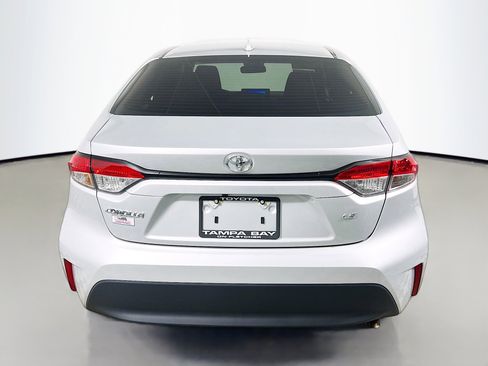 Used 2025 Toyota Corolla LE image 6