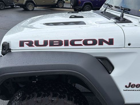 Used 2026 Jeep Wrangler Unlimited Rubicon AWD/4WD image 7