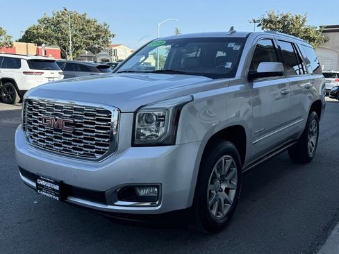Used 2019 GMC Yukon Denali w/ Open Road Package RWD image 8