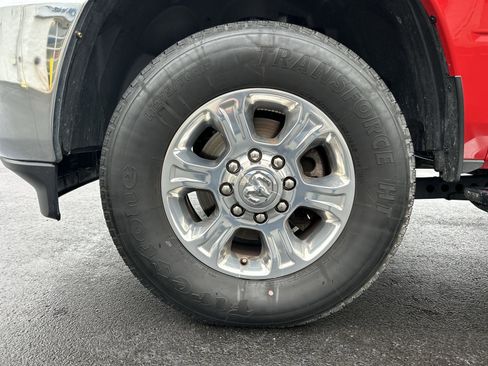 Used 2024 RAM 2500 Big Horn image 27