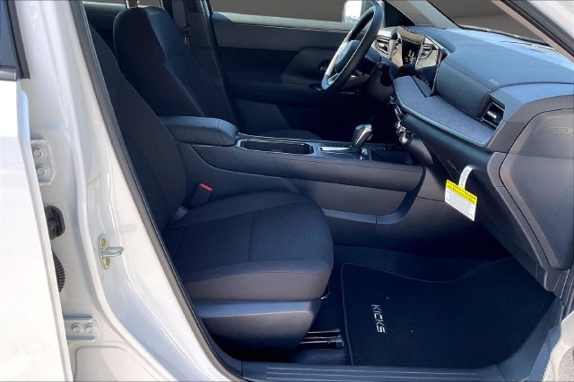 New 2027 Nissan Kicks S FWD image 11
