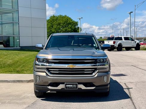 Used 2017 Chevrolet Silverado 1500 High Country AWD/4WD image 8