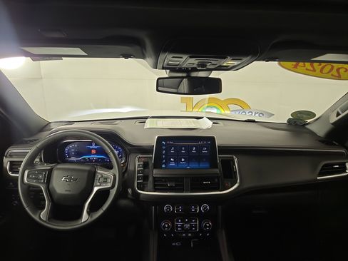 Certified 2024 Chevrolet Suburban RST w/ Luxury Package image 14