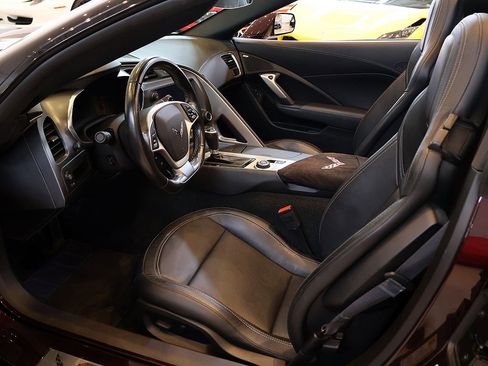 Used 2017 Chevrolet Corvette Stingray Coupe w/ Battery Protection Package image 4