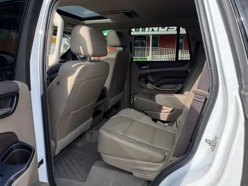 Used 2019 Chevrolet Tahoe Premier RWD image 9