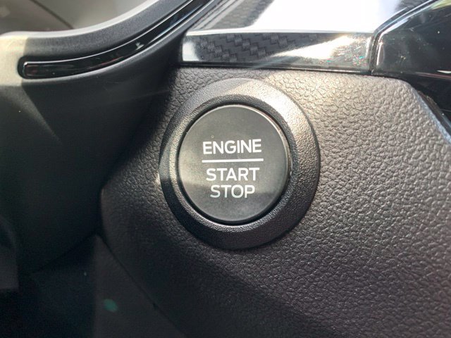 Used 2025 Ford Escape ST-Line Select AWD/4WD image 17