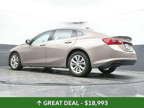 Used 2025 Chevrolet Malibu LT image 48