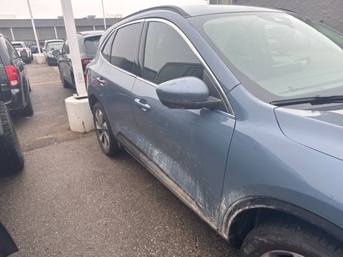 Used 2023 Ford Escape Platinum image 24