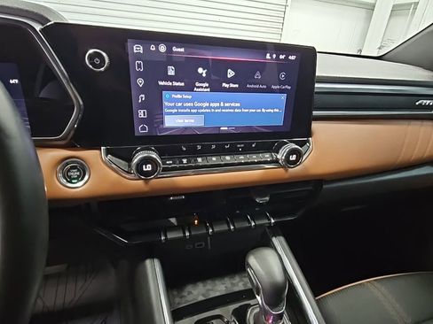 Used 2023 GMC Canyon AT4 w/ Canyon Safety Plus Package image 13