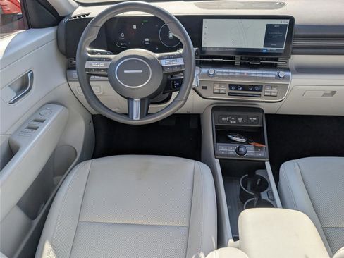 Used 2024 Hyundai Kona Limited image 26