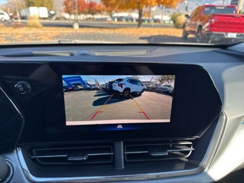 New 2026 Chevrolet Trax LT w/ Driver Confidence Package FWD image 23