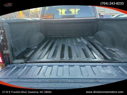 Used 2015 RAM 1500 Big Horn image 11