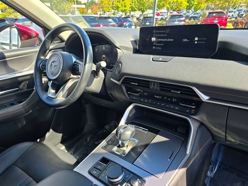 Certified 2024 MAZDA CX-90 Plug-In Hybrid w/ Premium Pkg AWD/4WD image 33
