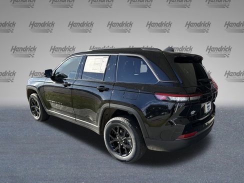 New 2026 Jeep Grand Cherokee Altitude RWD image 6