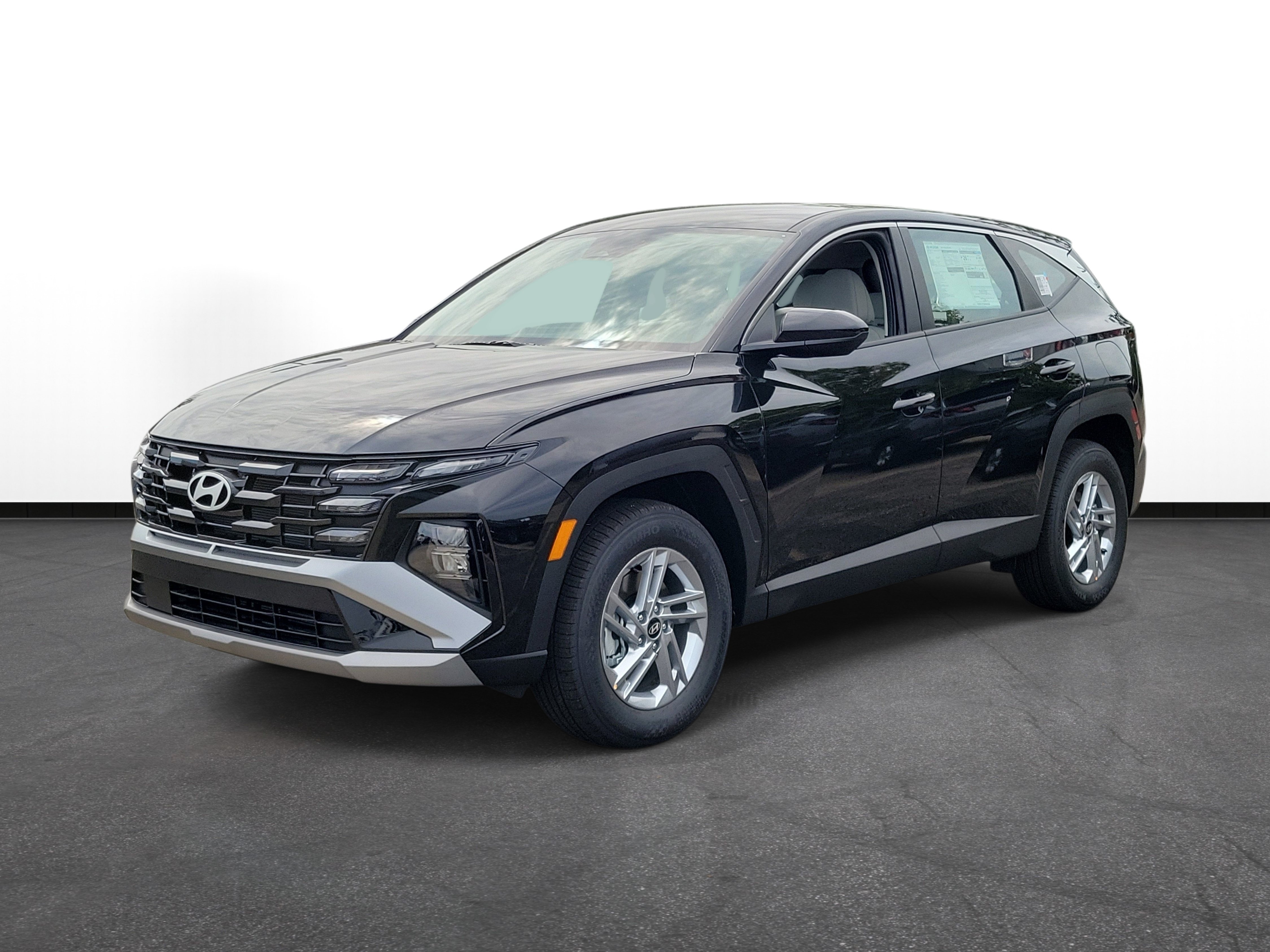 New 2026 Hyundai Tucson SE AWD/4WD image 2