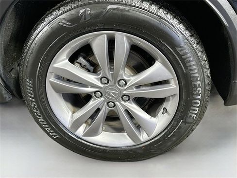 Used 2023 Acura MDX SH-AWD image 30