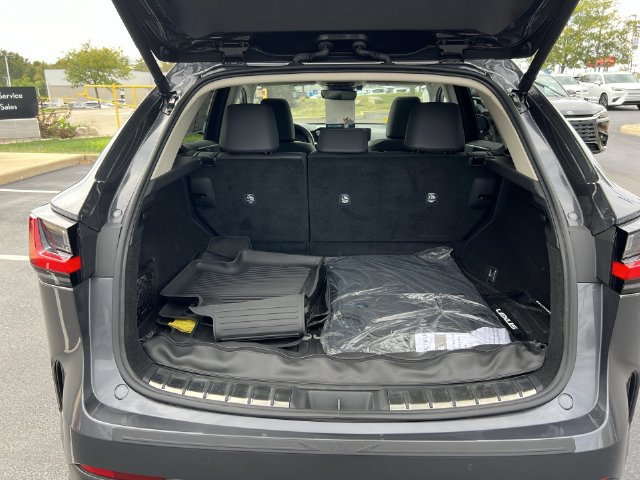 Certified 2026 Lexus NX 350 AWD w/ Accessory Package (2T) image 22