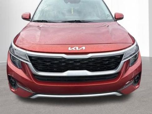 Used 2022 Kia Seltos S FWD image 1