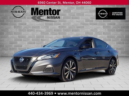 Used 2020 Nissan Altima 2.5 SR image 3