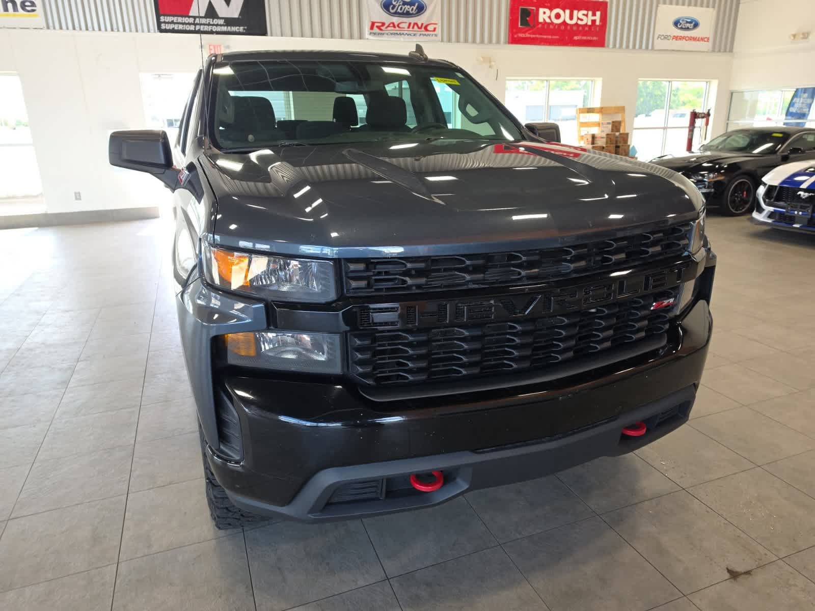 Used 2020 Chevrolet Silverado 1500 Custom Trail Boss w/ Custom Convenience Package AWD/4WD image 3
