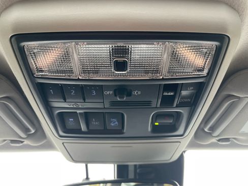 Used 2023 Toyota 4Runner 40th Anniversary SE image 28