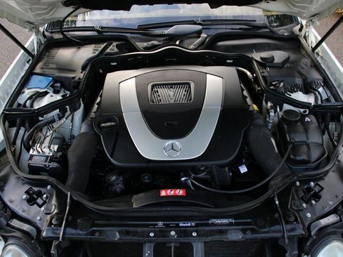 Used 2007 Mercedes-Benz E 350 Sedan image 18