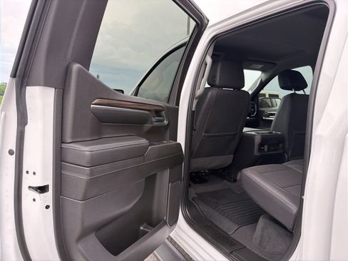 Used 2024 Chevrolet Silverado 1500 RST w/ Convenience Package II AWD/4WD image 21