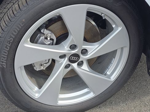 New 2025 Audi Q5 Premium Plus image 15