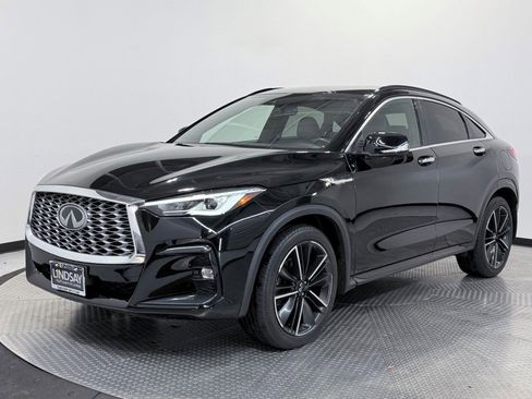Used 2022 INFINITI QX55 Luxe w/ Cargo Package image 3