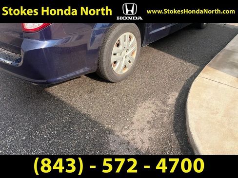 Used 2016 Dodge Grand Caravan SE w/ Quick Order Package 29E SE FWD image 3
