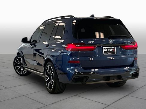 Used 2022 BMW X7 xDrive40i w/ M Sport Package AWD/4WD image 11