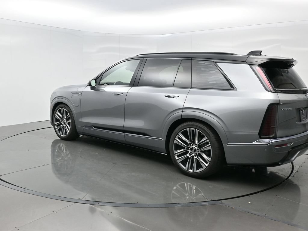 Used 2026 Cadillac Vistiq Platinum AWD/4WD image 3